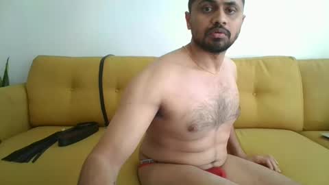 Snapshot of makeyousatisfied12 chatting on 02/12/25, 11:30 Rakesh Slave online show from 02/12/25, 11:30