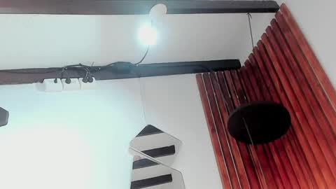 Snapshot of makonneen chatting on 01/09/25, 11:45 Makonnen online show from 01/09/25, 11:45