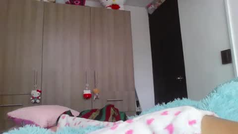 Snapshot of mal_norma chatting on 02/05/25, 03:52 Mal Norma online show from 02/05/25, 03:52