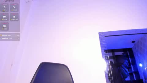 Snapshot of malaaiikaa chatting on 12/20/24, 10:11 malaaiikaa online show from 12/20/24, 10:11