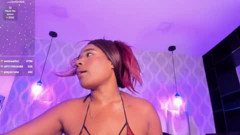 Snapshot of malaaiikaa chatting on 02/02/25, 02:02 malaaiikaa online show from 02/02/25, 02:02