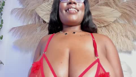 Snapshot of malaaiikaa chatting on 02/02/26, 10:08 malaaiikaa online show from 02/02/26, 10:08