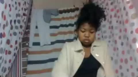 Snapshot of malalazah chatting on 07/08/26, 11:48 malalazah online show from 07/08/26, 11:48