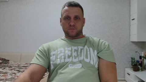 malchyshka online show from 01/08/25, 03:07