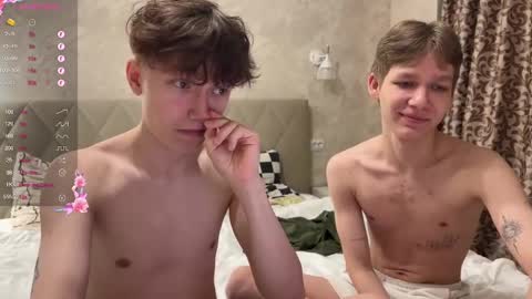 Snapshot of malcolm_yang chatting on 12/15/24, 07:42 Tom and Mark 3 online show from 12/15/24, 07:42