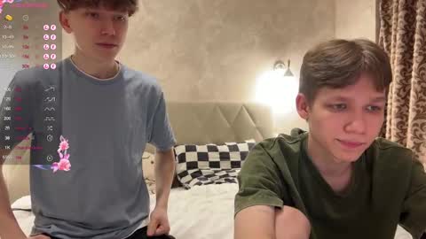 Snapshot of malcolm_yang chatting on 12/17/24, 06:20 Tom and Mark 3 online show from 12/17/24, 06:20