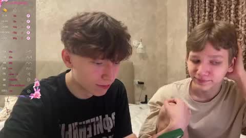 Snapshot of malcolm_yang chatting on 12/21/24, 05:40 Tom and Mark 3 online show from 12/21/24, 05:40