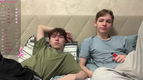 Snapshot of malcolm_yang chatting on 12/29/24, 07:50 Tom and Mark 3 online show from 12/29/24, 07:50