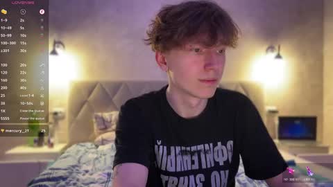 Snapshot of malcolm_yang chatting on 01/23/25, 02:28 Tom and Mark 3 online show from 01/23/25, 02:28