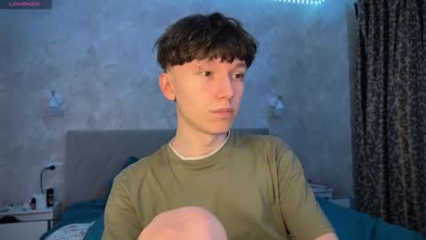 Snapshot of malcolm_yang chatting on 02/23/25, 06:45 Tom and Mark 3 online show from 02/23/25, 06:45