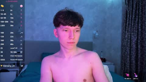 Snapshot of malcolm_yang chatting on 02/25/25, 06:31 Tom and Mark 3 online show from 02/25/25, 06:31