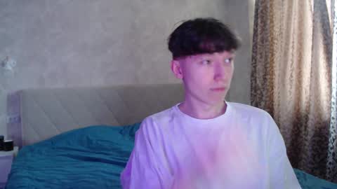 Snapshot of malcolm_yang chatting on 03/11/25, 10:29 Tom and Mark 3 online show from 03/11/25, 10:29