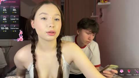 Snapshot of malcolm_yang chatting on 10/28/25, 07:16 Tom and Mark 3 online show from 10/28/25, 07:16