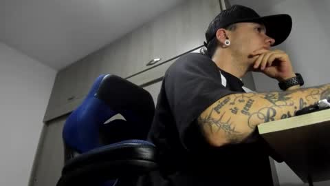 ADAM         online show from 10/30/25, 03:52