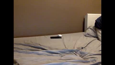 Snapshot of malefrench1 chatting on 10/10/25, 07:46 malefrench1 online show from 10/10/25, 07:46