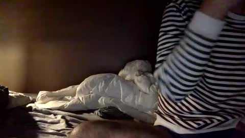 malefrench1 online show from 02/09/26, 05:55