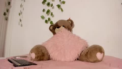 Snapshot of maleja_lovely chatting on 03/17/26, 05:11 Maria online show from 03/17/26, 05:11