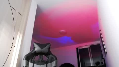Snapshot of malek_xarx chatting on 05/16/26, 11:57 malek_xarx online show from 05/16/26, 11:57