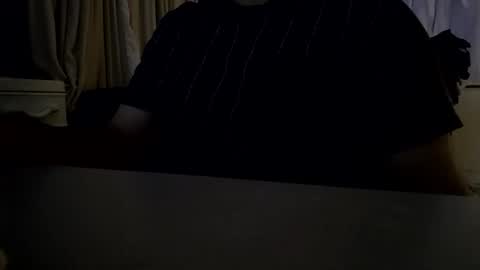 Snapshot of malenymph chatting on 11/11/25, 01:27 malenymph online show from 11/11/25, 01:27