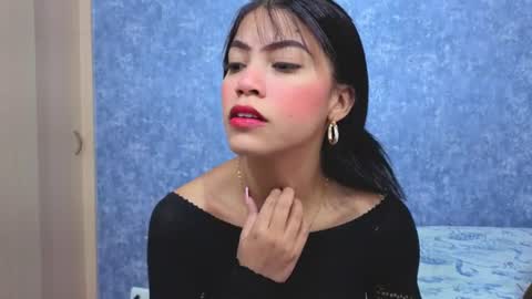 Malia foox online show from 06/21/26, 05:37