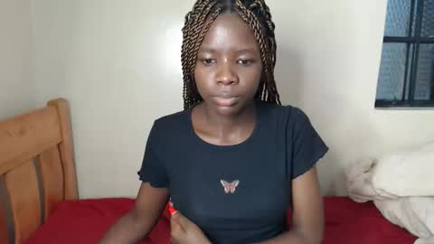 lati online show from 02/16/26, 03:19