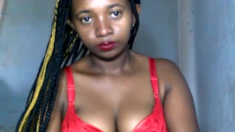 Snapshot of malinah01 chatting on 01/04/25, 04:23 malinah01 online show from 01/04/25, 04:23