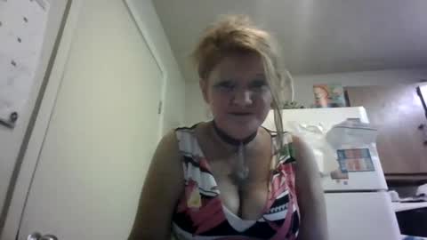 Snapshot of malinda702 chatting on 11/03/25, 02:57 malinda702 online show from 11/03/25, 02:57