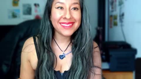 Malishka  online show from 11/18/25, 04:55