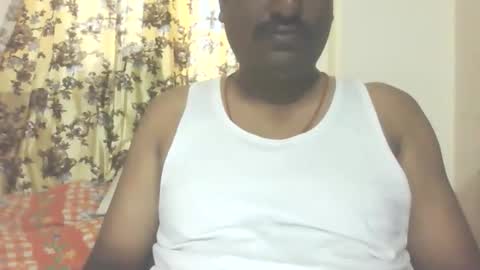 Sree0703 online show from 11/10/25, 02:21