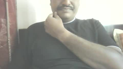 Sree0703 online show from 01/06/26, 09:35