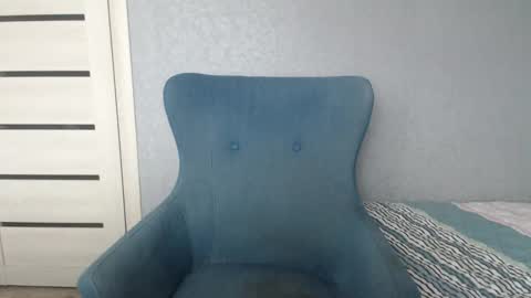 Snapshot of mallinia chatting on 12/16/24, 08:20 mallinia online show from 12/16/24, 08:20