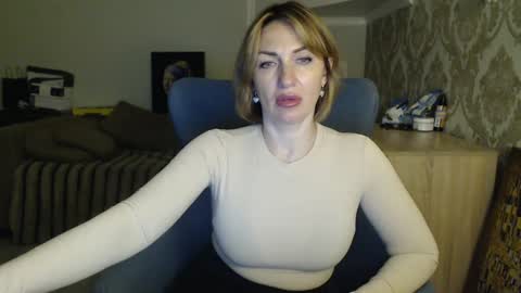 Snapshot of mallinia chatting on 04/29/26, 06:03 mallinia online show from 04/29/26, 06:03