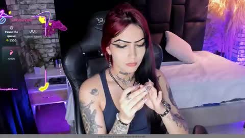 Snapshot of mallory_dietlinde chatting on 03/27/26, 03:23 mallory_dietlinde online show from 03/27/26, 03:23