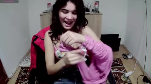 mallorymyers online show from 12/01/25, 08:58