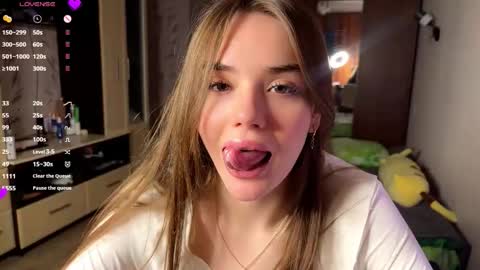 Jinny online show from 03/04/26, 03:29