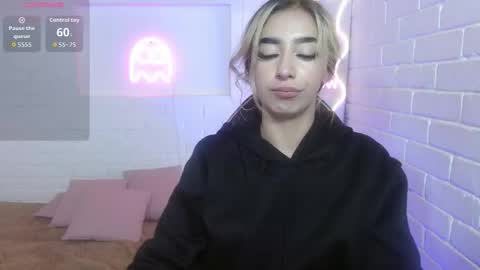 Malory  online show from 10/26/25, 11:38