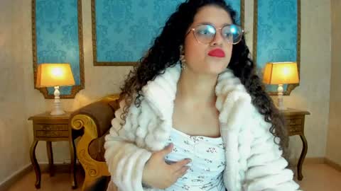 maloryjones online show from 05/28/26, 12:02