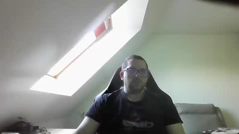 breton online show from 03/18/26, 09:01