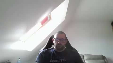 breton online show from 05/06/26, 07:24