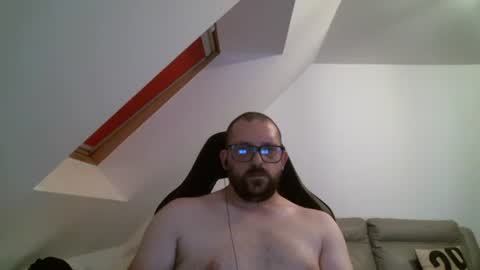 Snapshot of malou2927 chatting on 06/27/26, 03:22 breton online show from 06/27/26, 03:22