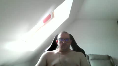 Snapshot of malou2927 chatting on 07/01/26, 07:21 breton online show from 07/01/26, 07:21