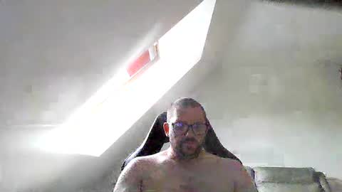 Snapshot of malou2927 chatting on 07/15/26, 07:13 breton online show from 07/15/26, 07:13