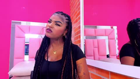 Melanie online show from 12/14/24, 07:25