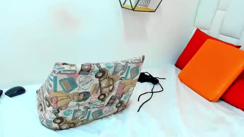 Malu online show from 03/07/25, 05:38