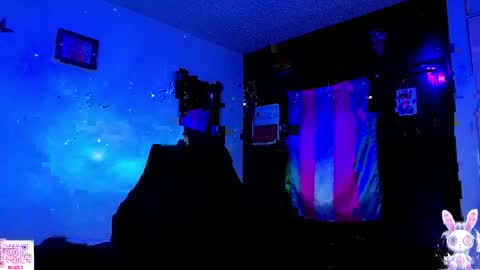   online show from 04/05/26, 05:04