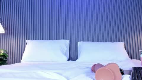 Snapshot of maludiazx chatting on 11/04/25, 05:34 Malu online show from 11/04/25, 05:34