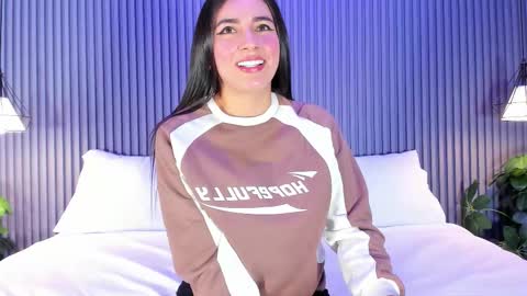 Snapshot of maludiazx chatting on 12/02/25, 05:08 Malu online show from 12/02/25, 05:08