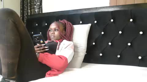 mamaa online show from 09/14/25, 05:01