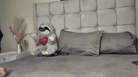 mamaa online show from 02/11/26, 05:29