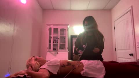 Snapshot of mamaboozey chatting on 02/12/26, 04:07 mamaboozey online show from 02/12/26, 04:07